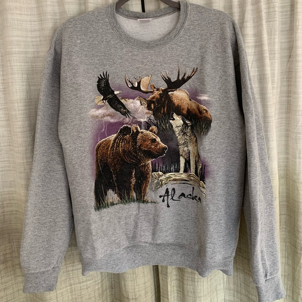 Jerzees Medium Alaska Wilderness Crewneck Sweatshirt